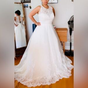 MADISON JAMES BRIDAL BY ALLURE Style: MJ04, Ivory/Silver